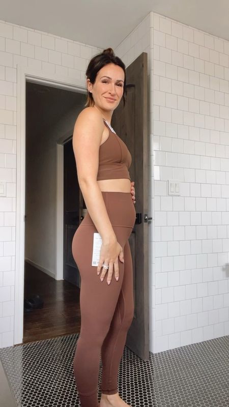 2nd trimester lululemon favorites ✖️
5”6/ 130lbs wearing size 8 bra & size 4 leggings

#LTKfit #LTKbump