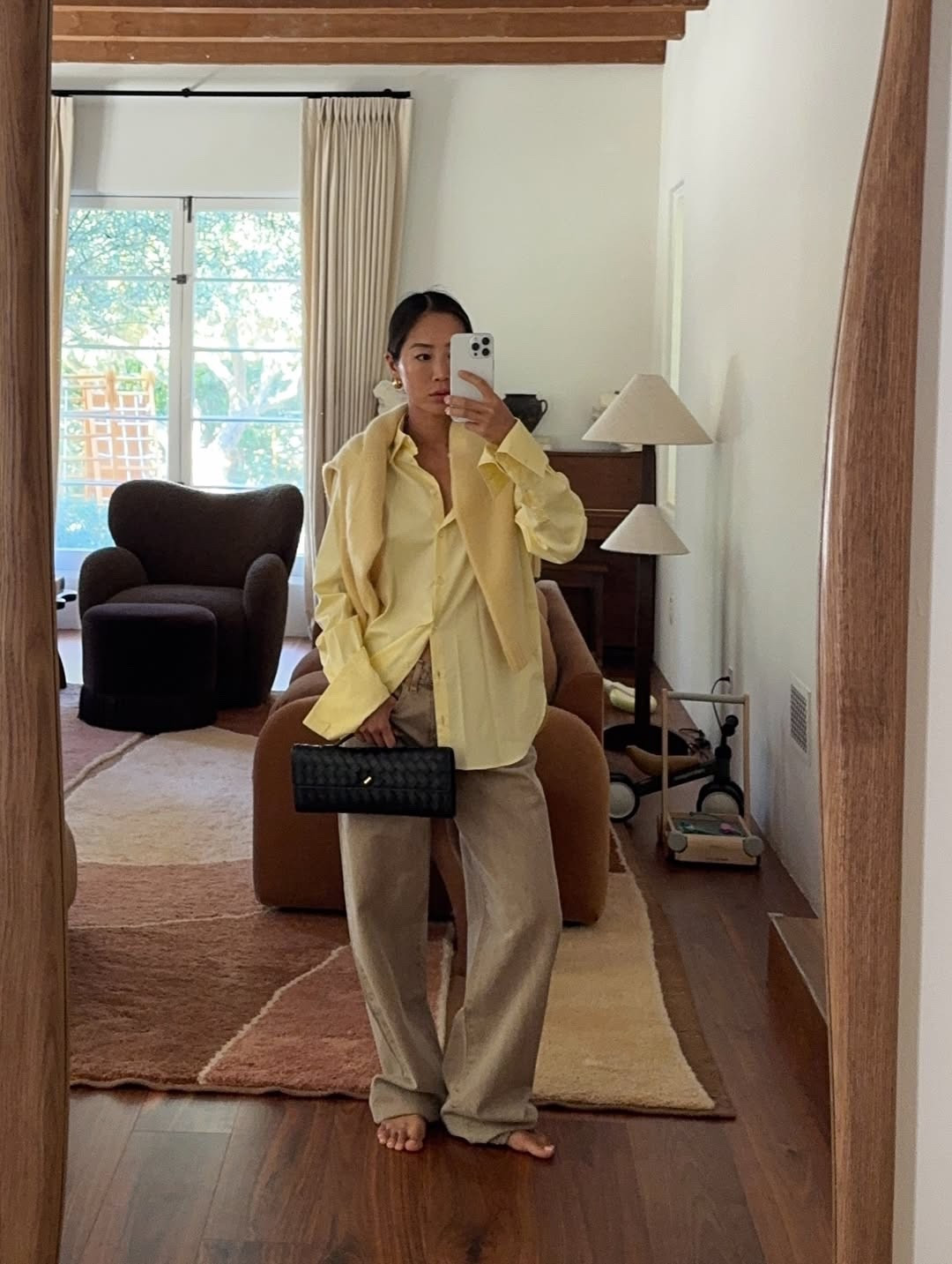 Bringing butter yellow into fall 💛

#LTKStyleTip #LTKSeasonal