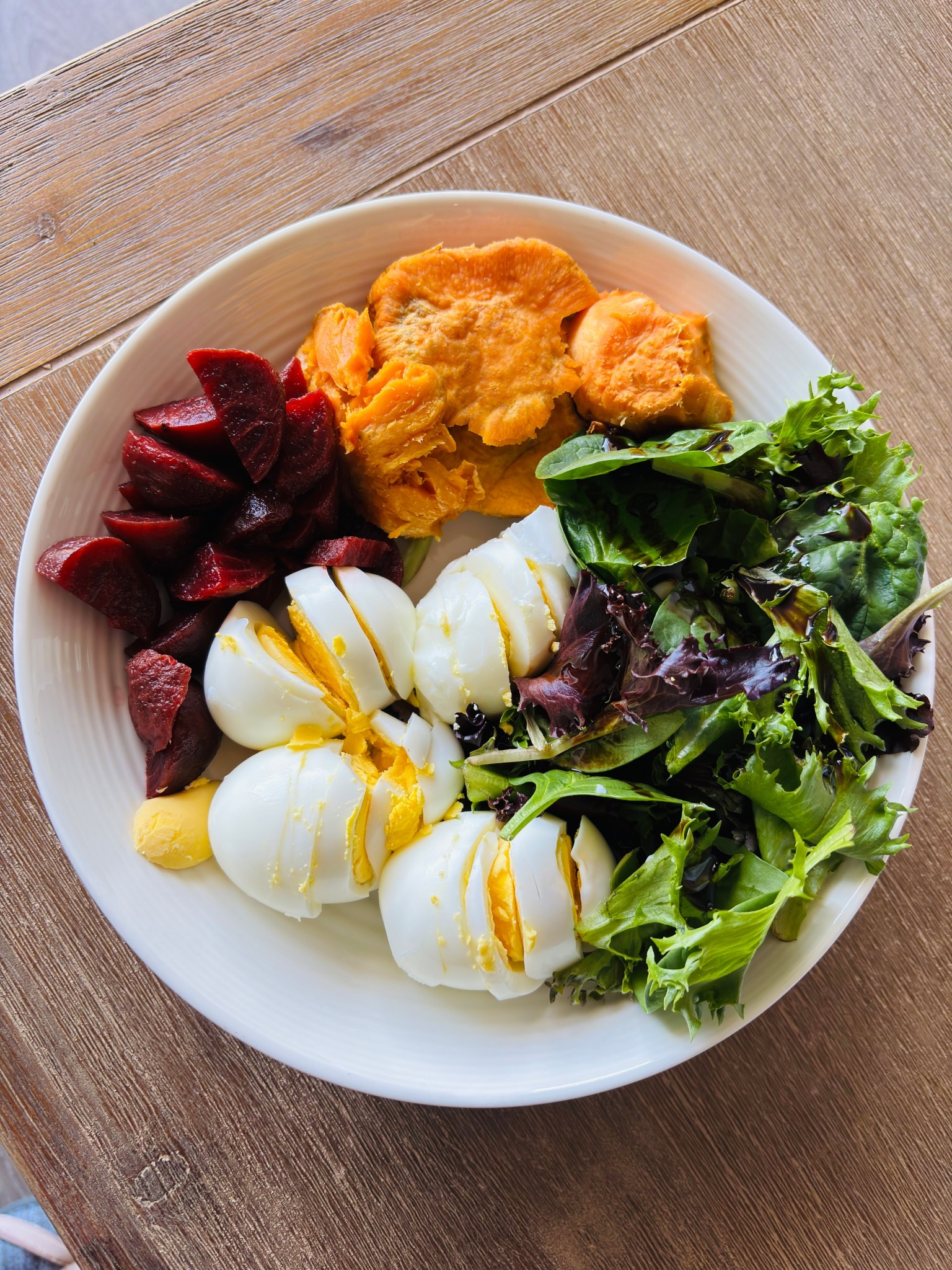 Meals feel instantly more elegant when served in timeless dinnerware. ✨ I love the clean lines of this Royal Doulton bowl — it makes even a simple chicken + greens lunch feel elevated. Tap to shop this everyday luxury.

#LTKHome #LTKFindsUnder100
