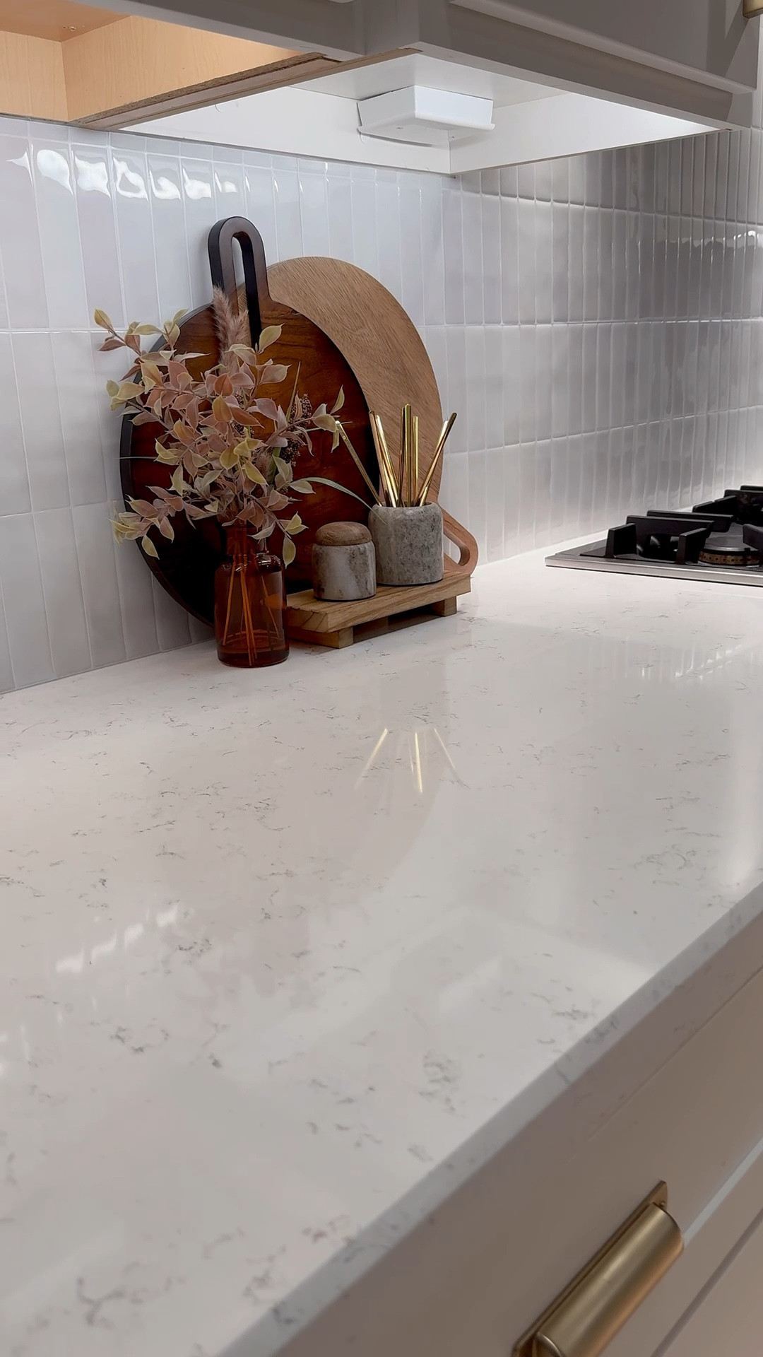 Here’s a perfect way to change your backsplash before the big job! ... plus you can order samples! This specific tile comes in lots of colors plus it is heat resistant! 🥳……. To finish off the look, you can caulk or install peel & stick Smart Edge which gives it a finished caulk look! 

I am curious to know your thoughts ...
Subway Tile - Timeless or now dated? .... I’m leaning towards ultimately changing to something similar to this Zellige tile & wanted to see how it would potentially look ... Peel & Stick is the best option if you’re unsure. 🤎

Exact products linked for easy checkout!

#LTKStyleTip 


#LTKHome #LTKSaleAlert