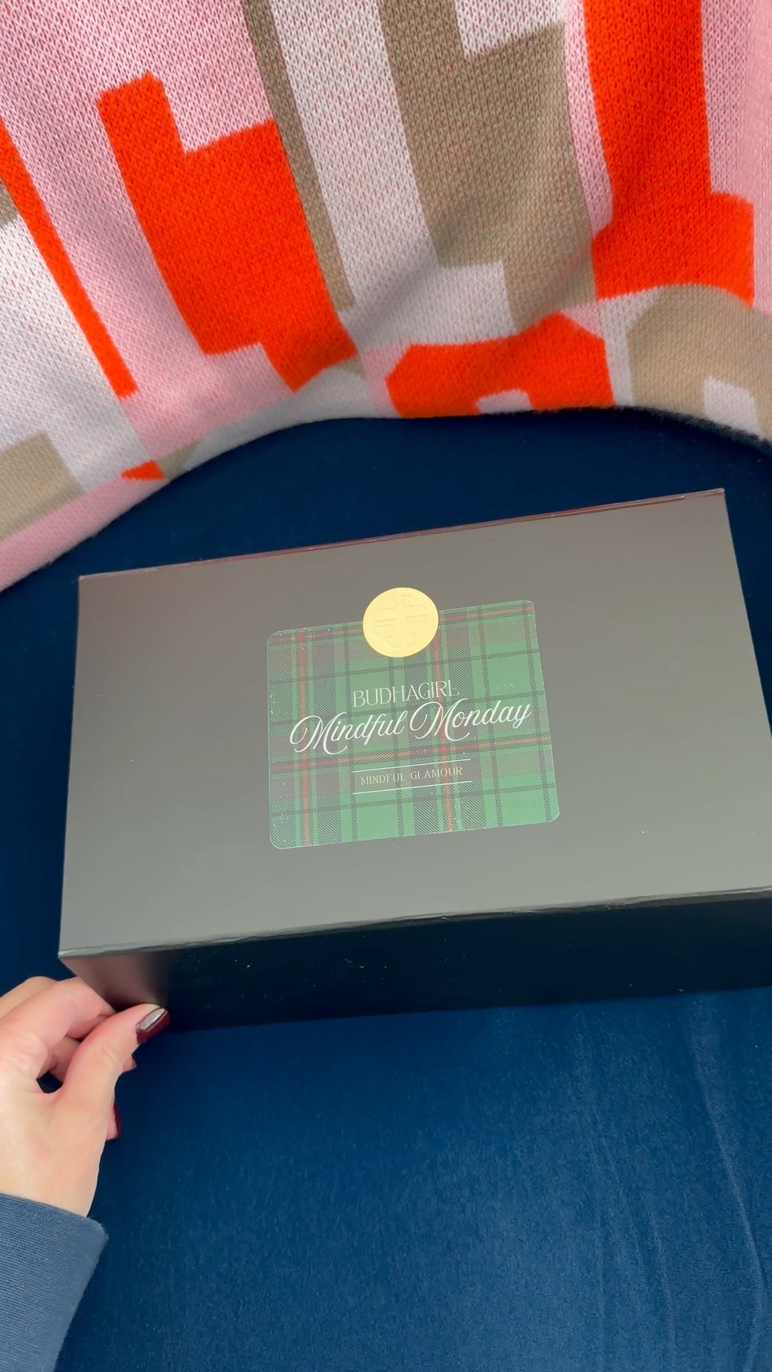 These budhagirl bangles are beautiful for the holidays!!! I wear a size small. Everything is 35% off today!!!




#LTKHoliday #LTKGiftGuide #LTKCyberWeek