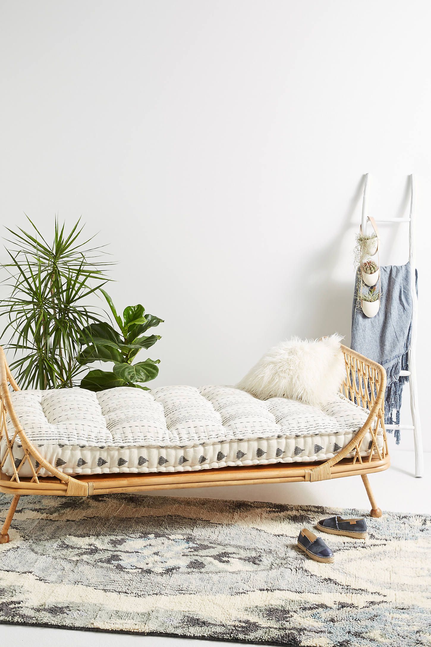 Pari Rattan Daybed | Anthropologie (US)