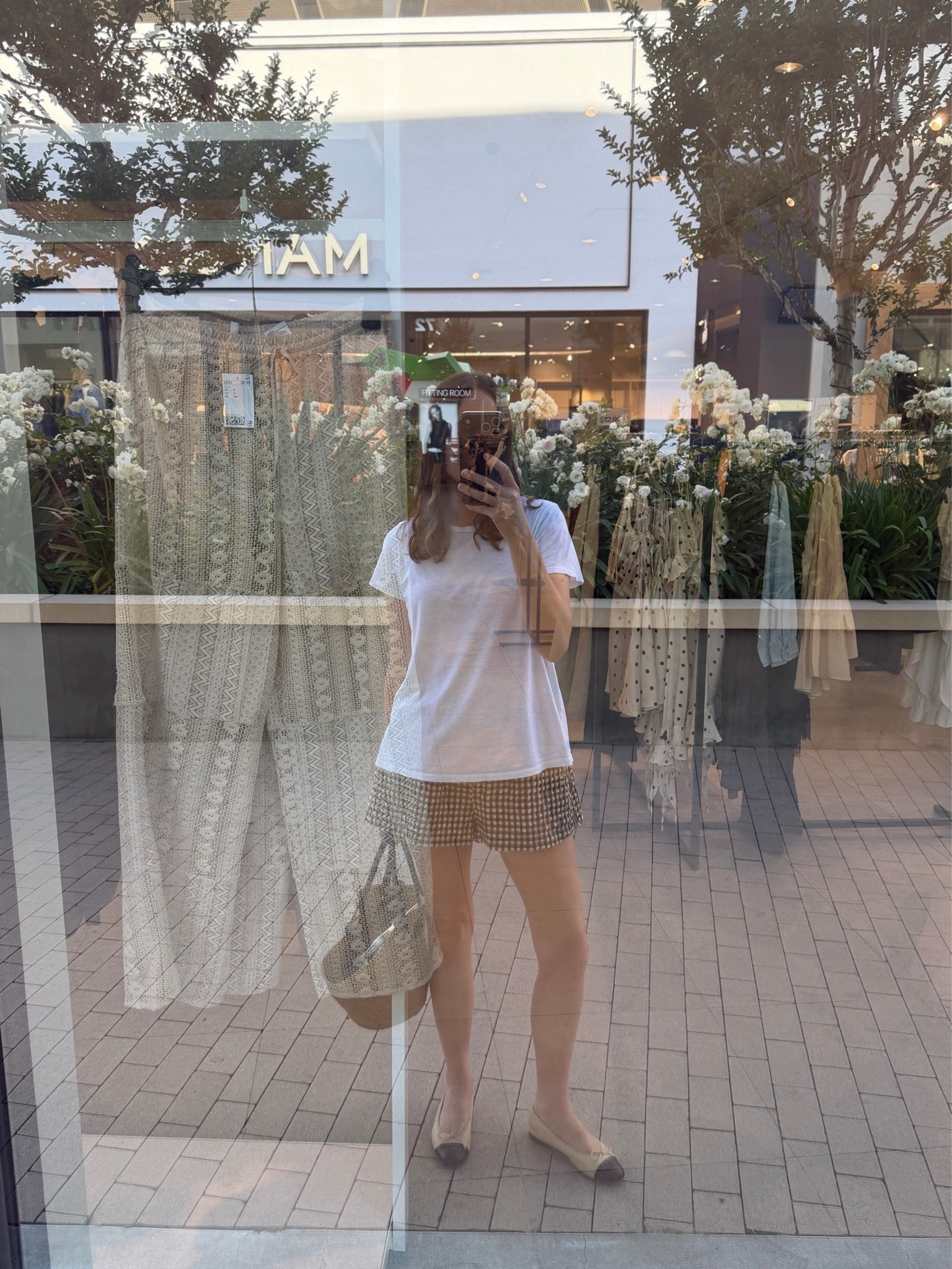 Summer style gingham shorts 🤎 

Summer outfit; summer shorts, white tee, Chanel flats, casual chic summer outfits

#LTKootd