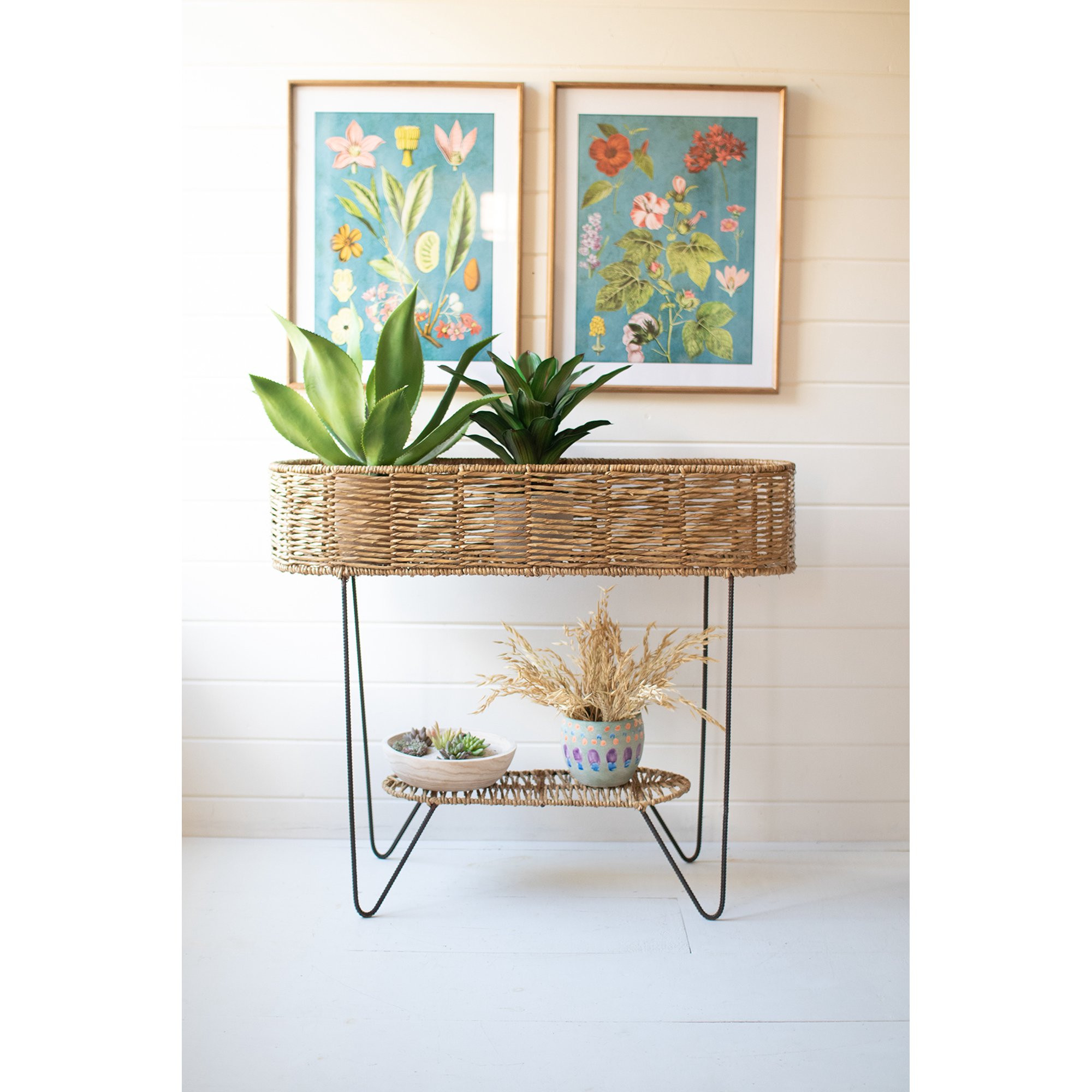LARGE OVAL SEAGRASS AND IRON PLANTER | Walmart (US)