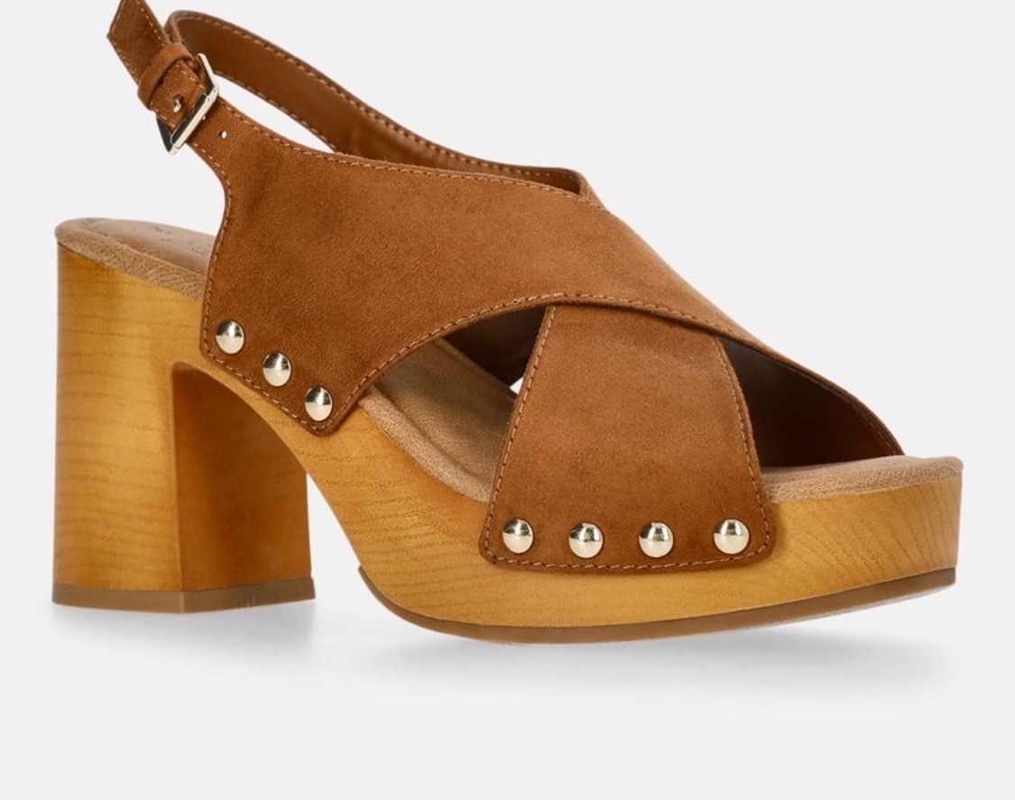 Cutest brown suede with great block heels from Walmart!!! 

#LTKootd #LTKdayinmylife #LTKgrwm