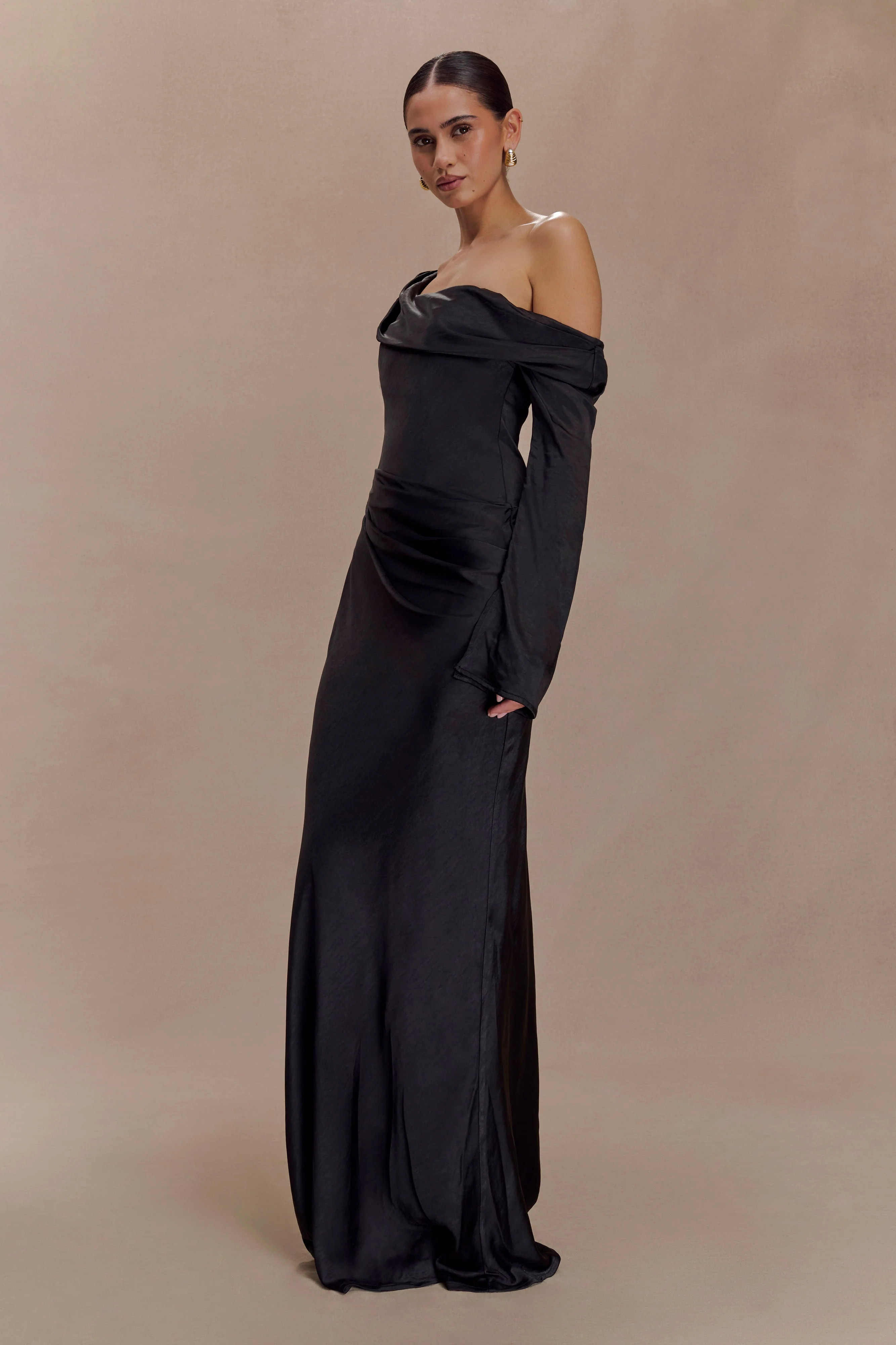 Iris Long Sleeve Satin Maxi Dress - Black | MESHKI US