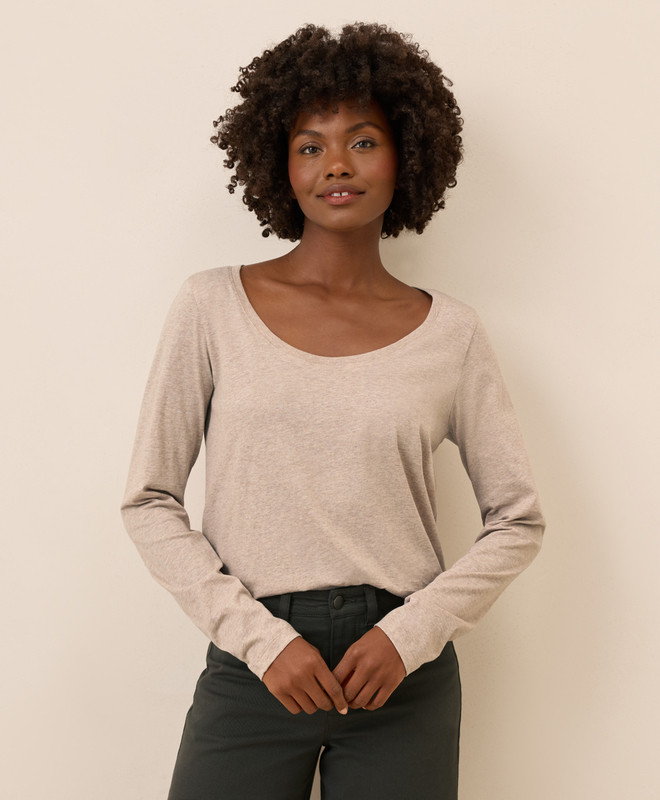 Women’s Softspun Long Sleeve Scoop Neck Tee made with Organic Cotton | Pact | Pact Apparel
