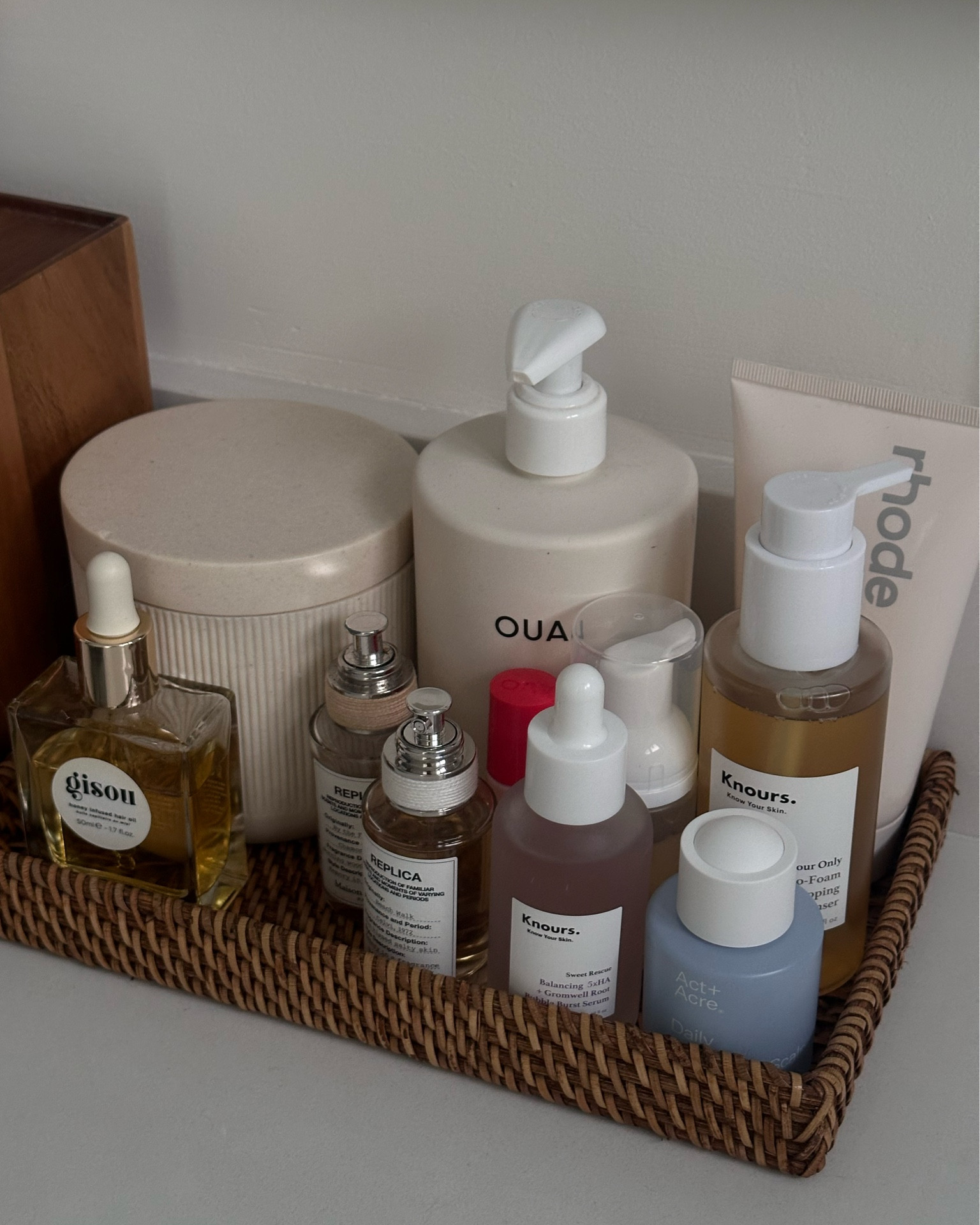 Current beauty must-haves / use on my bathroom vanity 🤍🫶🏼

#LTKBeauty #LTKHome