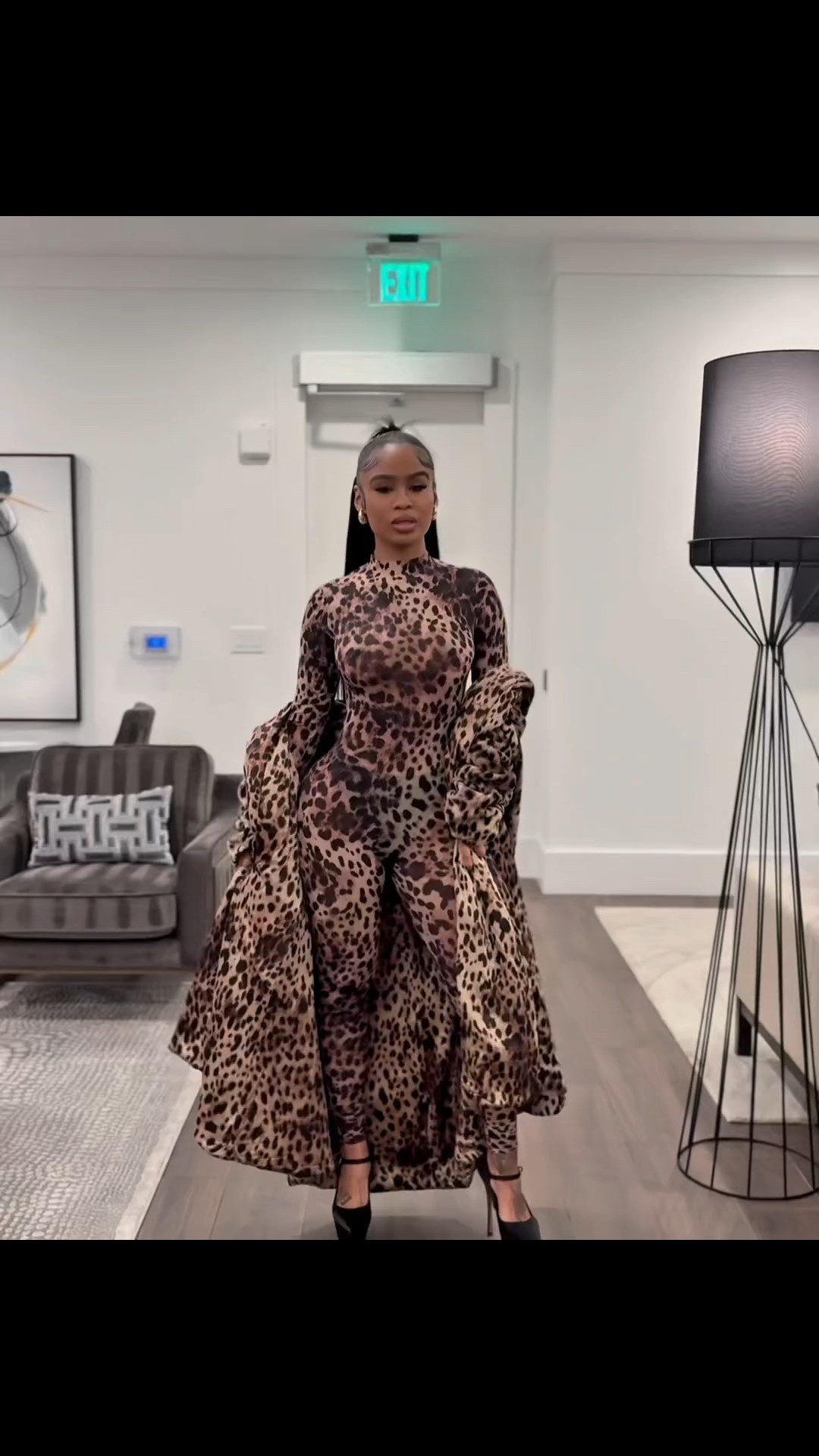 @therealaree_ 𝙰𝚃𝙴 𝚃𝚑𝚒𝚜 𝙻𝚎𝚠𝚔 🆙🐆✨✨
~ 𝙳𝚎𝚎𝚝𝚜 𝚘𝚗 𝚙𝚛𝚎𝚟𝚒𝚘𝚞𝚜 𝚙𝚘𝚜𝚝

#LTKShoeCrush #LTKBeauty #LTKStyleTip