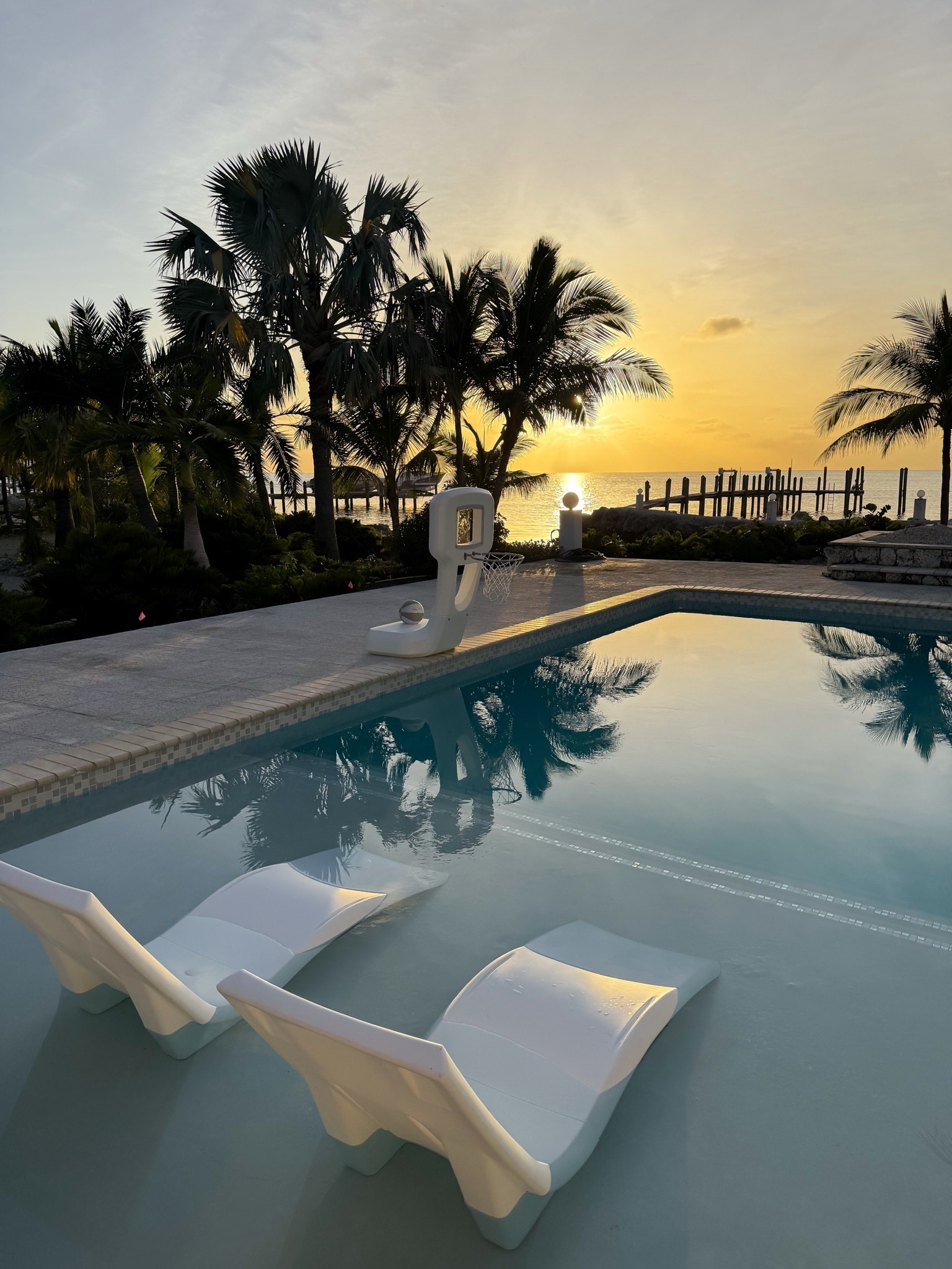 Florida house finds

#LTKSwim #LTKTravel #LTKHome