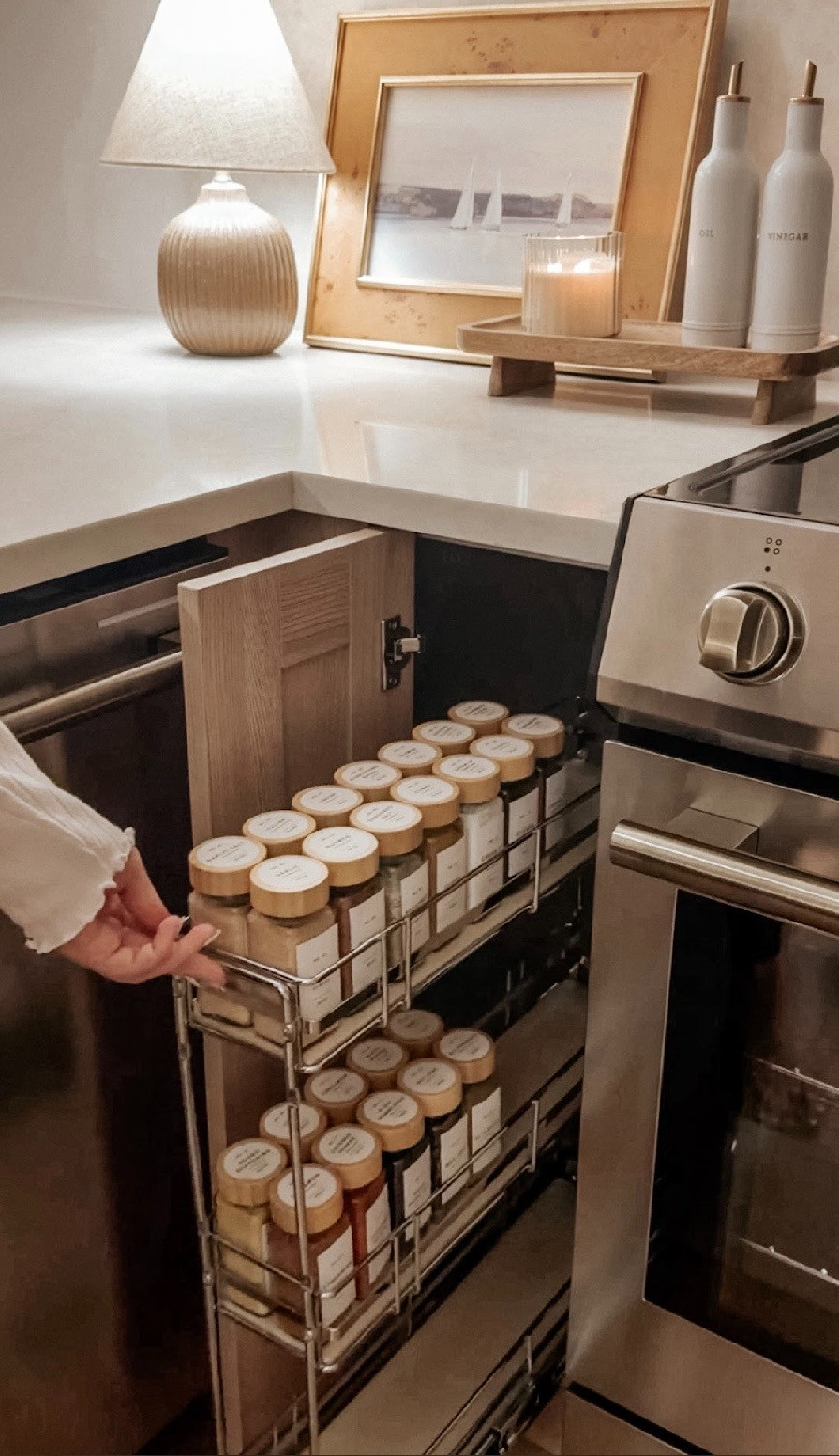 Amazon kitchen organization find! ✨🤎

Spice rack, Amazon kitchen

#LTKHome