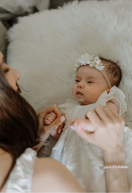 Mommy & Me outfits 

Newborn outfits, newborn photos, mother daughter outfit, spring dress, summer dress, eyelet dress, white dress, vacation dress, baby girl outfit, neutral outfit, H&M, H&M kids, H&M baby, maternity outfit, postpartum outfit, Amazon baby 



#LTKbump #LTKbaby #LTKfamily