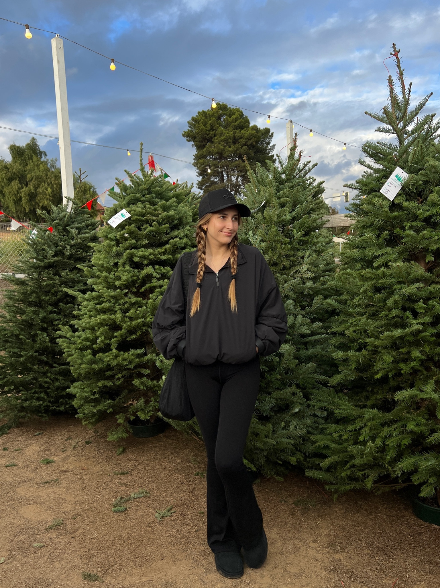 Christmas tree farm ootd 🎄

Hat: Alo Yoga
Quarter Zip: Alo Yoga
Flare Leggings: Aerie
Bag: Baggu
Boots: Ugg

Ig: @jkyinthesky & @jillianybarra

#dailystyle #casualstyle #christmasstyle #winterstyle #thatgirl #itgirl #thatgirlstyle #itgirlstyle #ootd #ootdinspo 

#LTKfindsunder100 #LTKSeasonal #LTKstyletip
