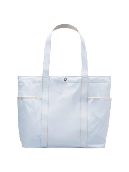 Daily Multi-Pocket Tote Bag 20L | lululemon (CA)