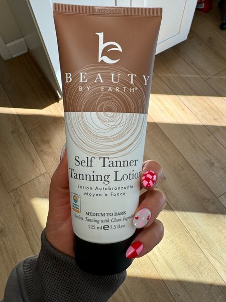 Best non-toxic self tanner 

#LTKSpringSale #LTKbeauty #LTKsalealert