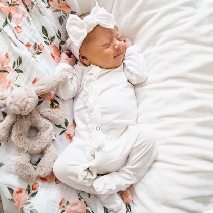 Ruffle Snap Footie, Cloud White | SpearmintLOVE