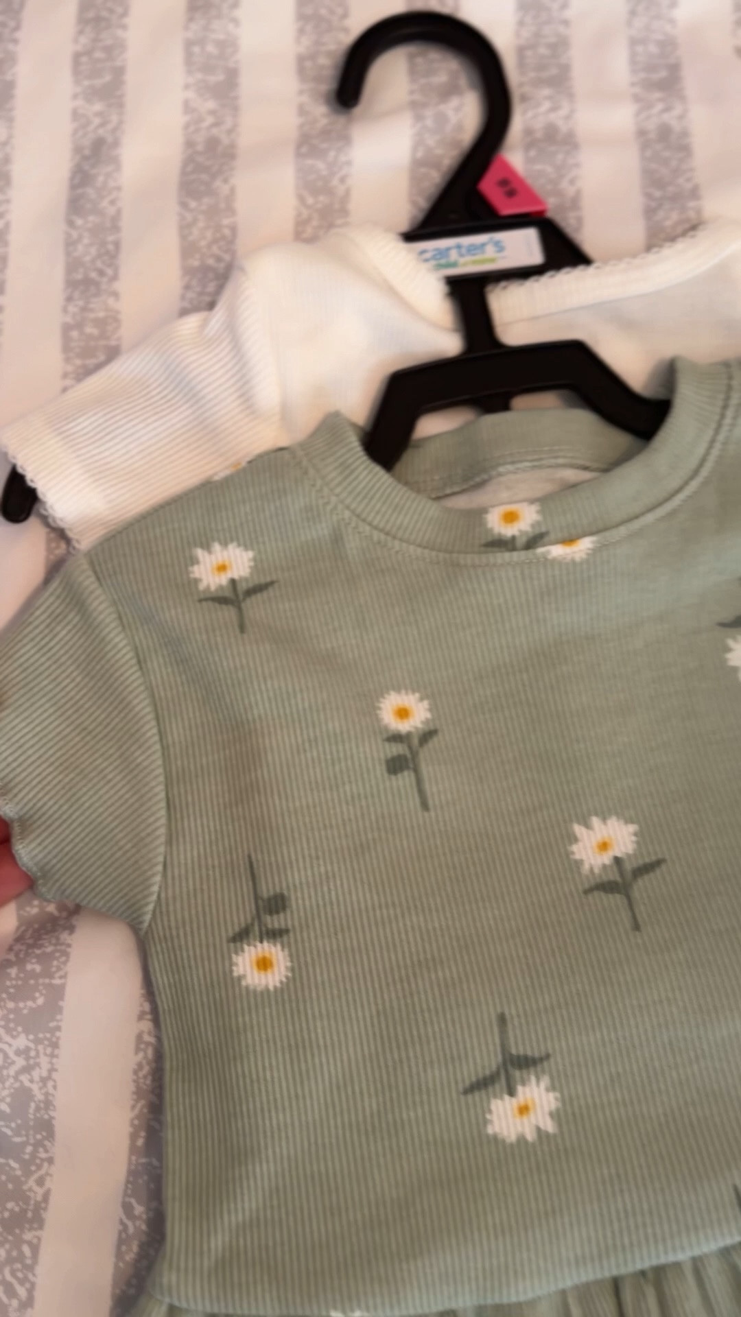 Adorable flower outfit for little girls. 3 pcs set from Wal-Mart. #walmartpartner

#LTKBaby #LTKKids #LTKSeasonal