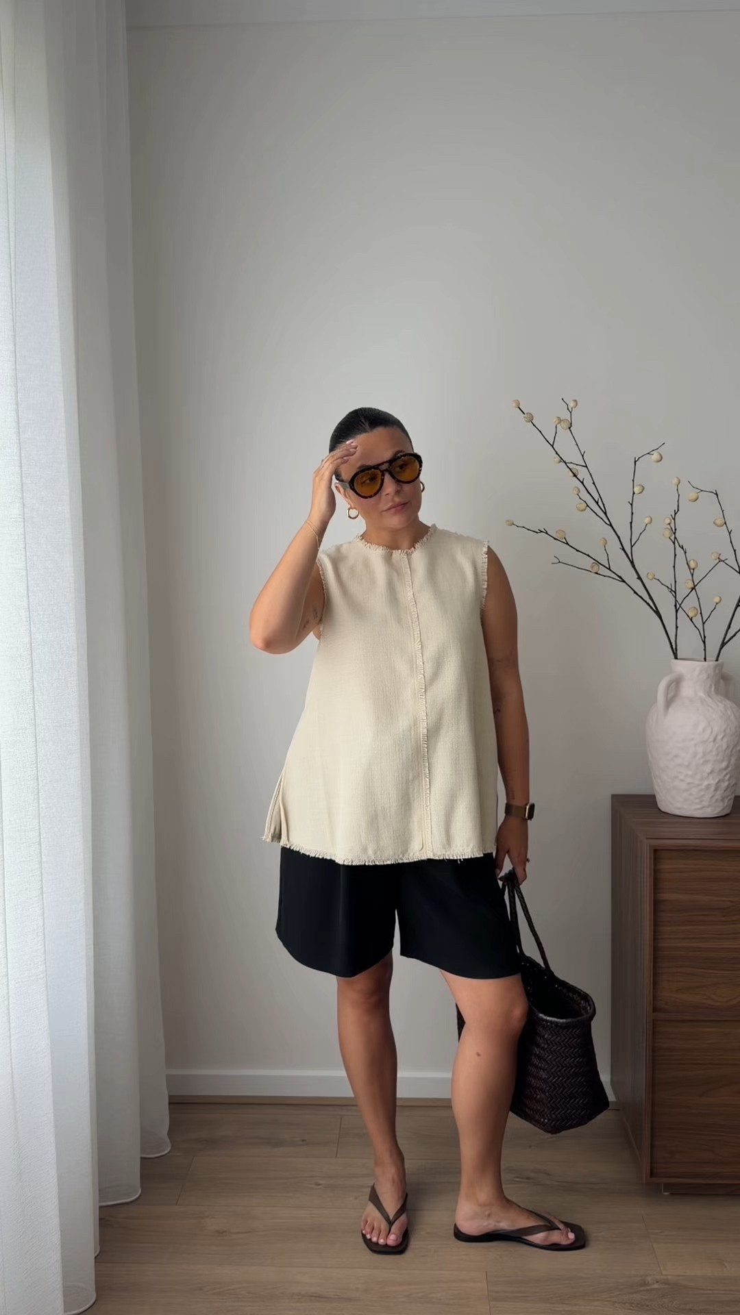 This HM tunic top was an excellent purchase this summer 

#LTKaustralia #LTKstyletip #LTKsummer