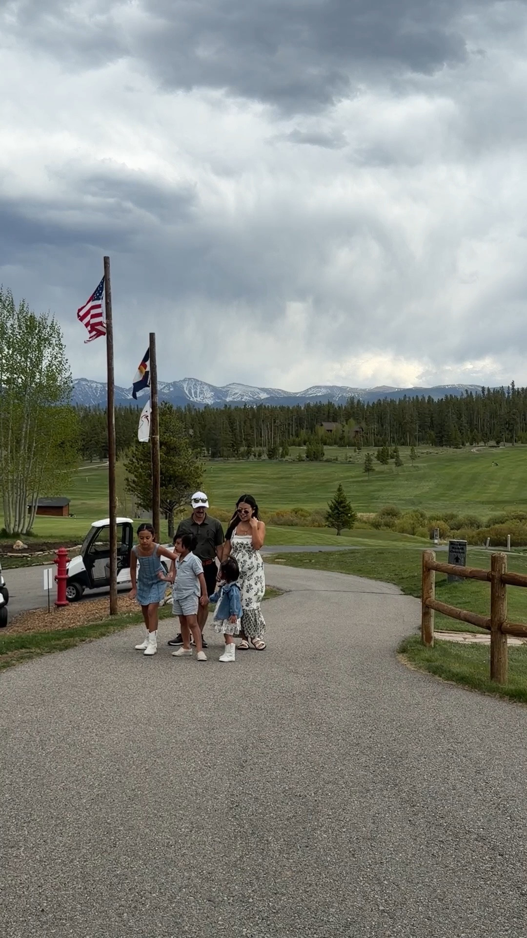 Family Colorado look

#LTKgrwm #LTKmomlife #LTKActive