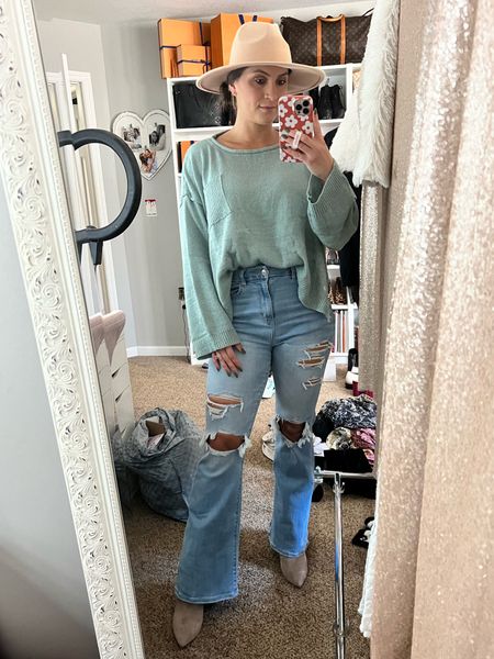 Boots and top are from a boutique but these flare jeans are my favorite and I’ve linked them. They are also stretchy jeans! 🙌🏼

#LTKCyberWeek #LTKSeasonal #LTKsalealert