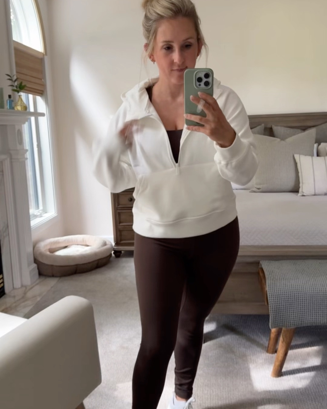 Just tried on the Lee Ann Collection from Senita Athletics and it’s SOOOO GOOD. Wearing a small in everything! The comfiest, most flattering stuff ever! Use code SISTERS for 15% off!

#LTKFitness