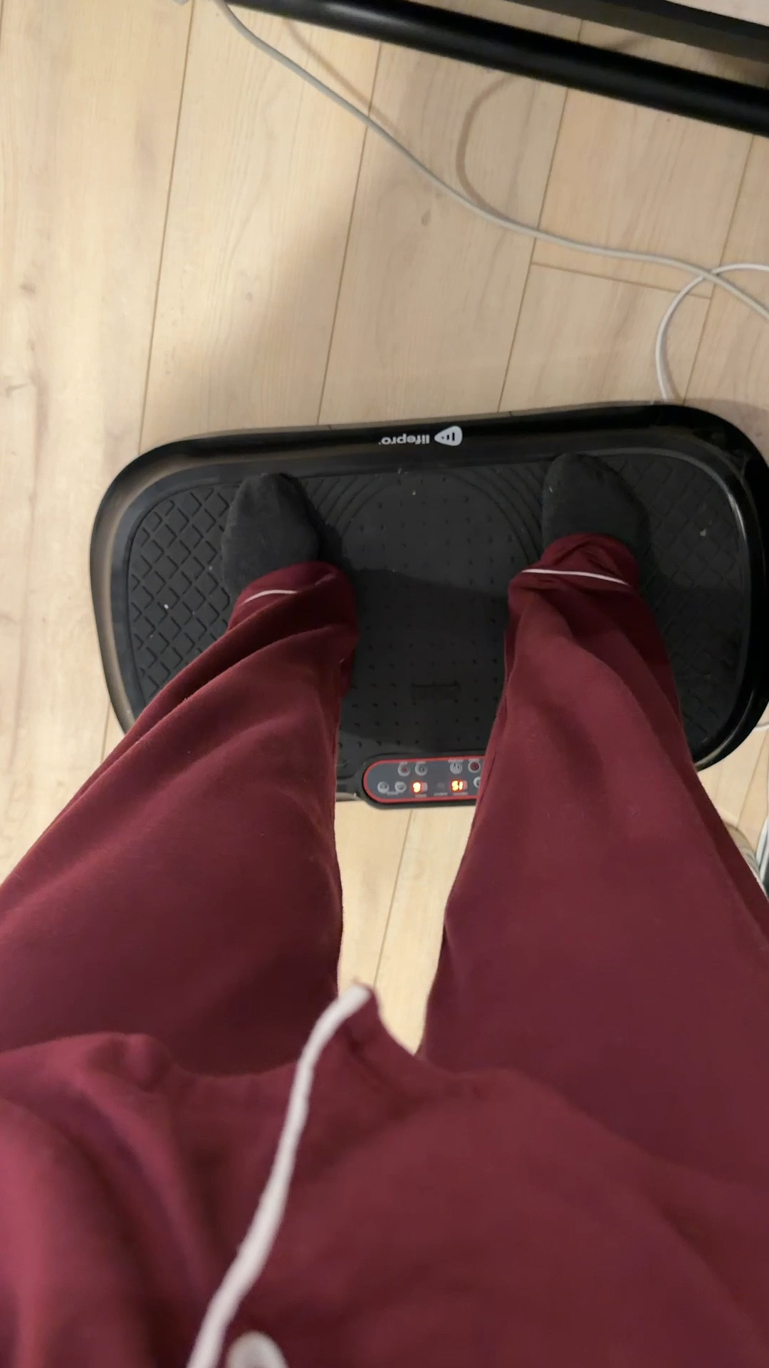 Here’s why I’m still loving my vibration plate and using it every night.  It looks like nothing, but it boosts circulation, wakes up your muscles, helps with lymphatic drainage, and just makes you feel better—especially over 40 when everything starts slowing down. I linked the other tools. I used every night as well. ￼

#LTKOver40 #LTKstorytime #LTKActive