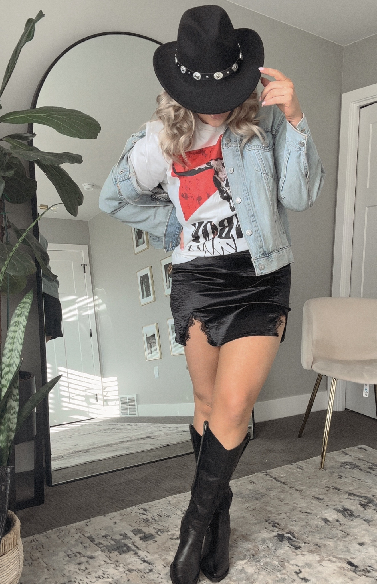 Cowboy killer outfit from Amazon 🤠

Shirt: Men’s L
Skirt: Wearing L exchanged for XL
Boots (Matisse): size up 1 
Denim jacket: L

#LTKstyletip #LTKcurves #LTKfit
