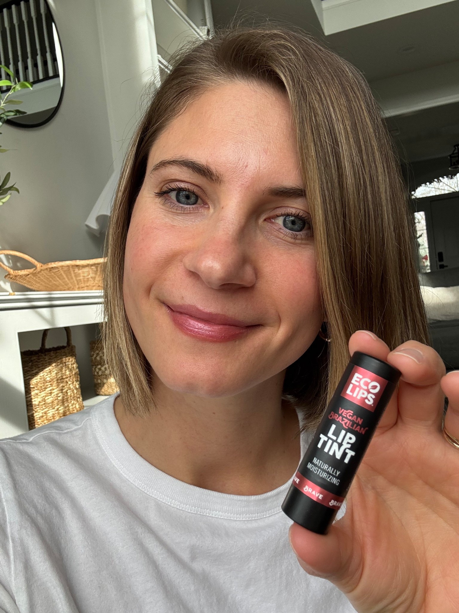 If you love simple, clean beauty 🤍
This @ecolips tinted lip balm gives the prettiest natural tint while keeping lips hydrated — without the junk. Affordable, nontoxic, and such a sweet Valentine’s Day gift.

Linking it here 💋✨

#LTKmomlife #LTKBeauty #LTKValentine