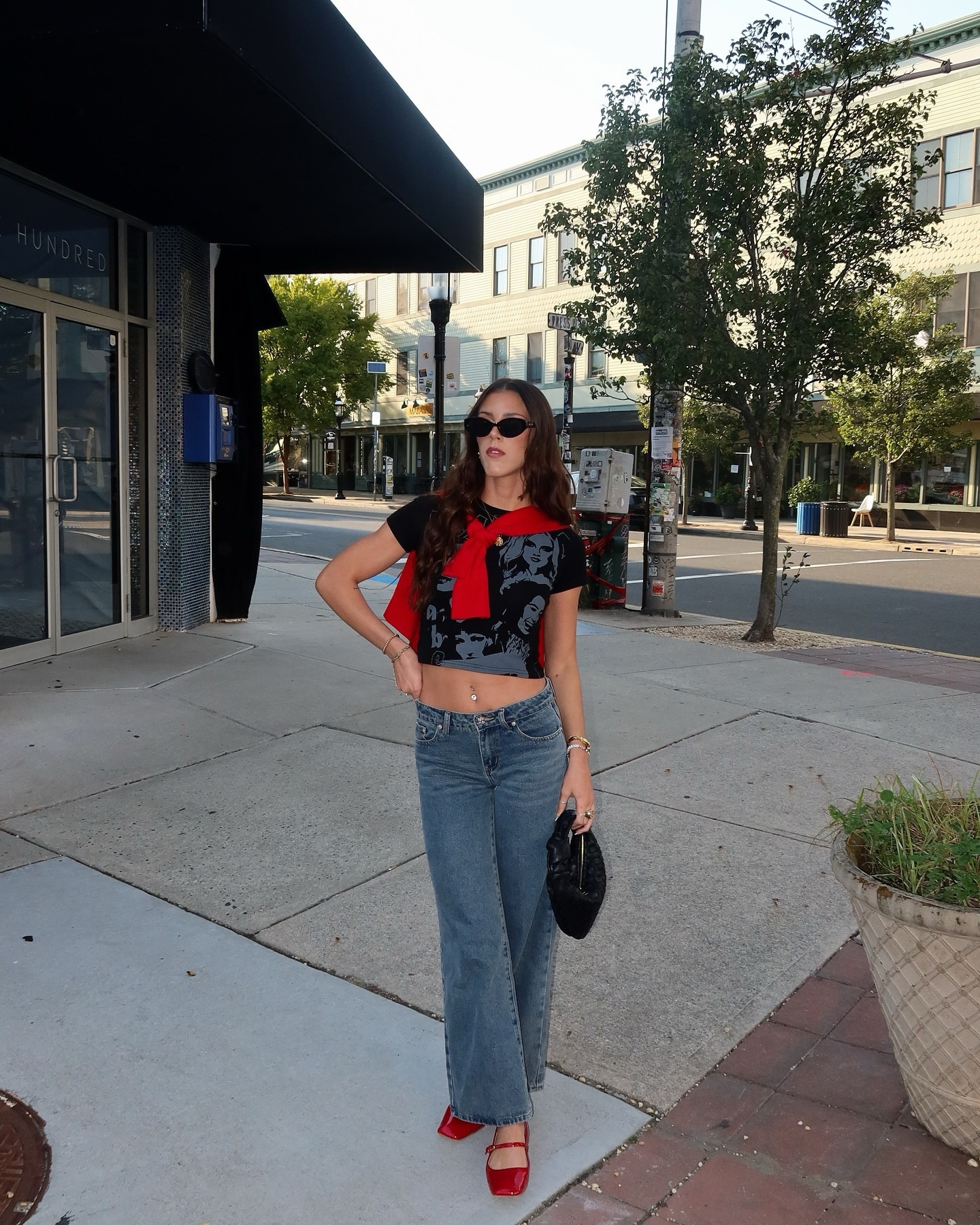 casual fall 🖤💋🐆 outfit gifted from @edikted / code: haleighwhitcraft10 #edikted #ediktedad 
•
•
effortless chic, pinterest aesthetic, style ideas, fashion blogger, girly vibes, trendy fashion, city girl, city chic, city outfit, aesthetic outfits, chic style, nyc style, nyc model, nj model, fall style, fall fashion, fall transitional style, sweater weather, chic fall style, fall outfit ideas, autumn fashion, preppy chic, casual style, ballet flats, low rise jeans