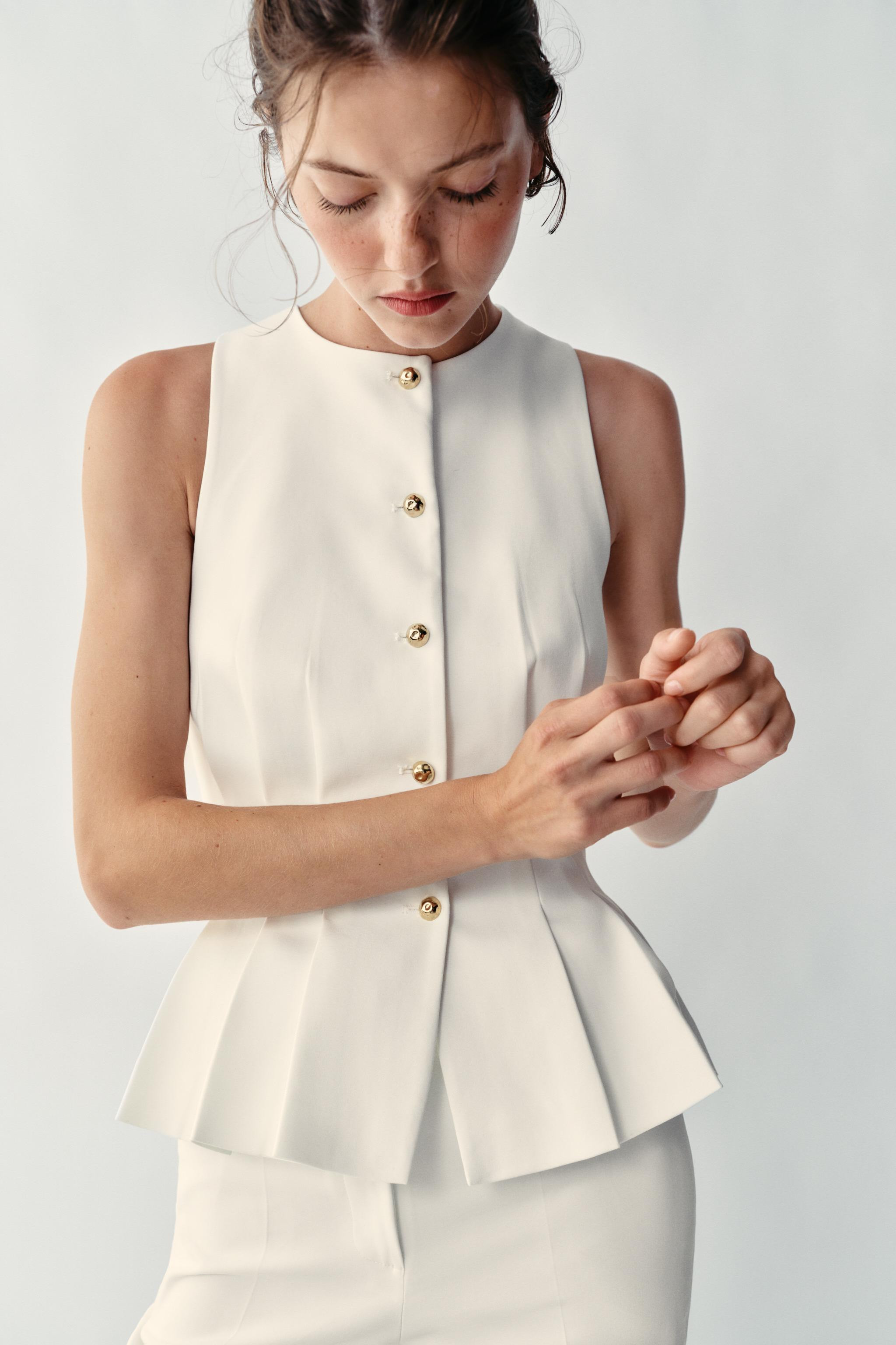 PLEATED VEST | Zara US