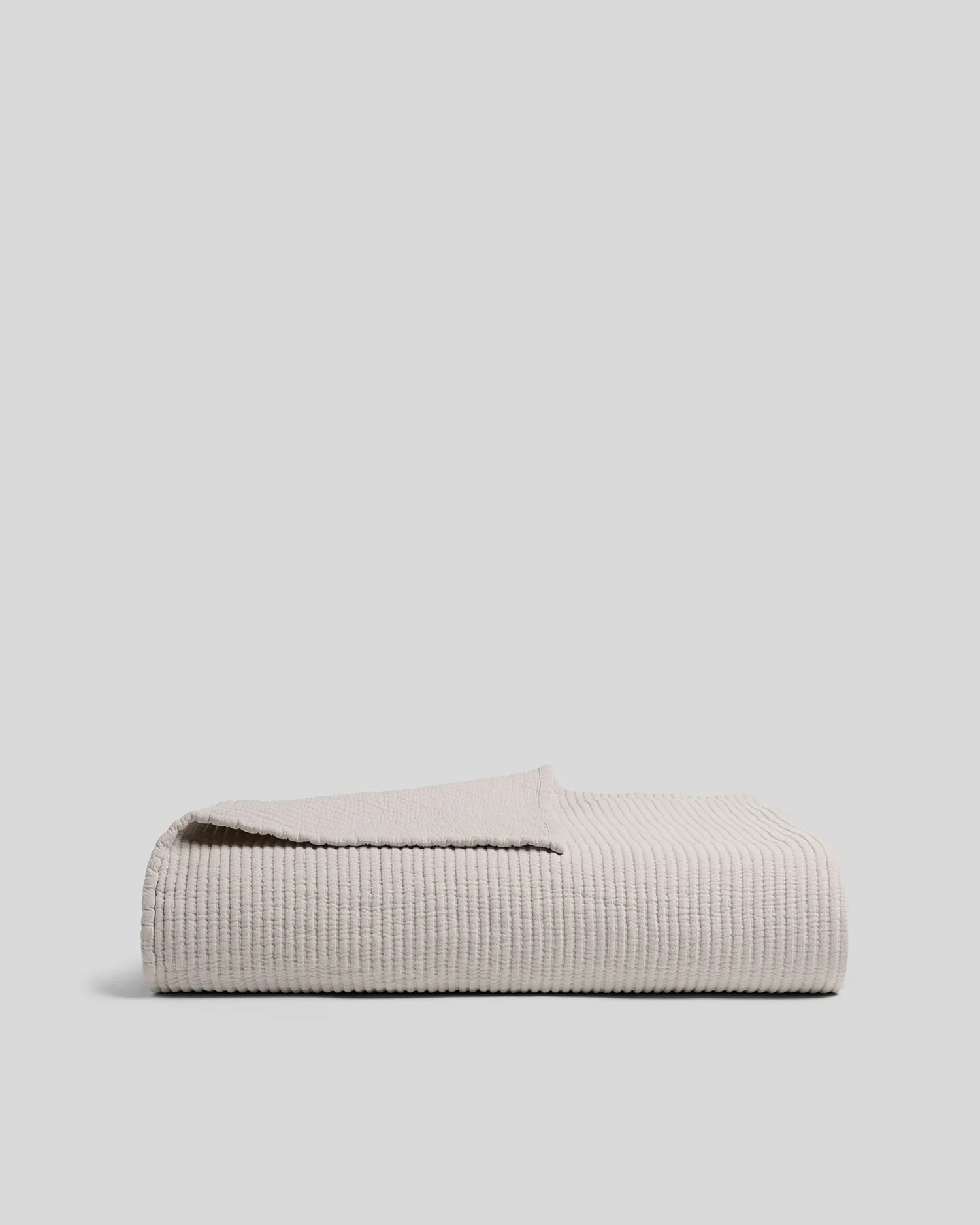 Coverlet in Matelasse | Parachute