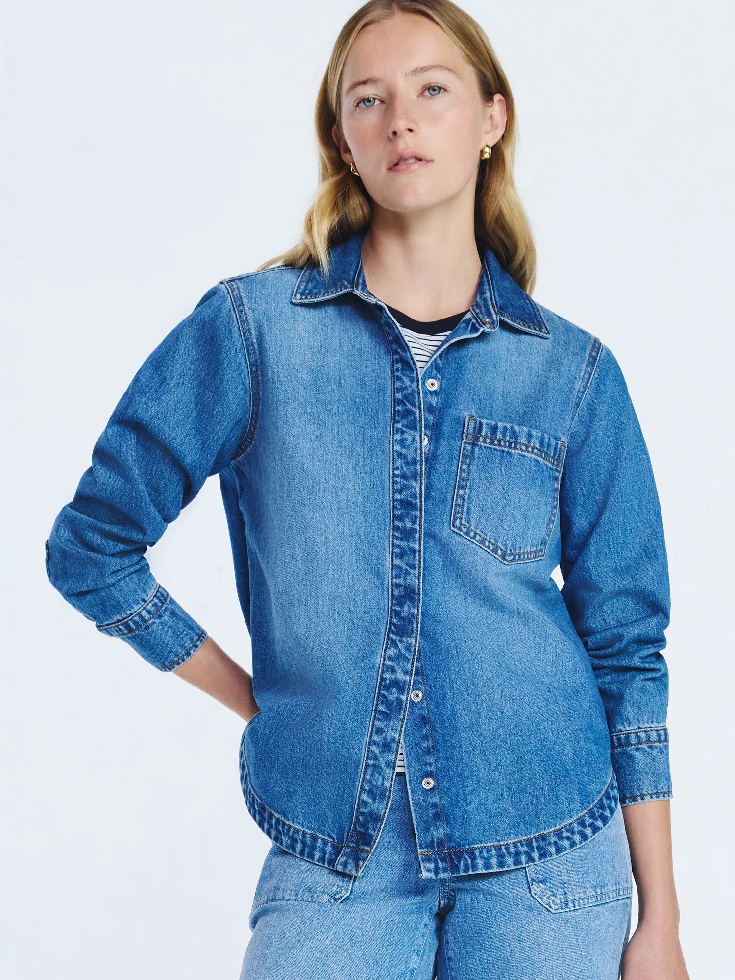 Free Assembly Women's Button Up Denim Shirt with Long Sleeves, Sizes XS-XXL | Walmart (US)