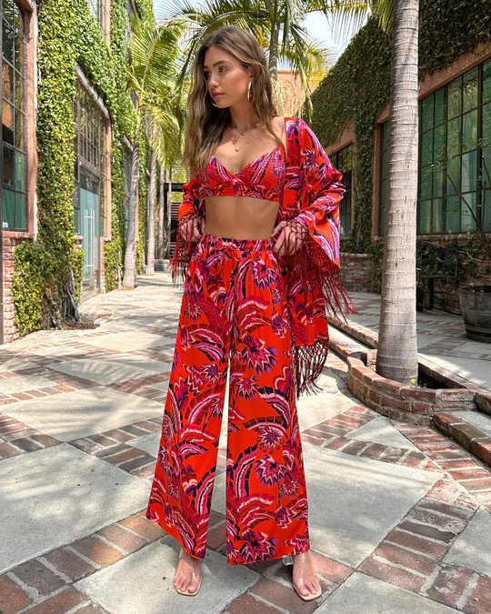 Azra Tropical Pocketed Wide Leg Drawstring Pant | VICI