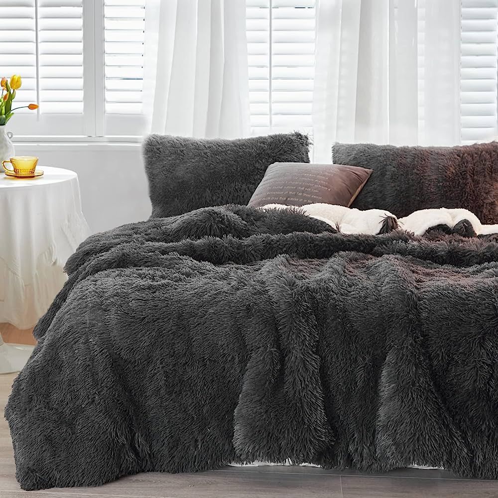 FlySheep Luxury Faux Fur Queen Size Comforter Set Shaggy Velvet Black/Dark Gray Long Hair, Plush She | Amazon (US)