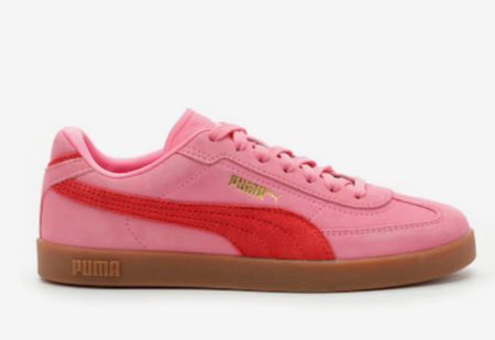 Pink sneakers, gum shoe sneakers, pumas, street shoes  

#LTKShoeCrush