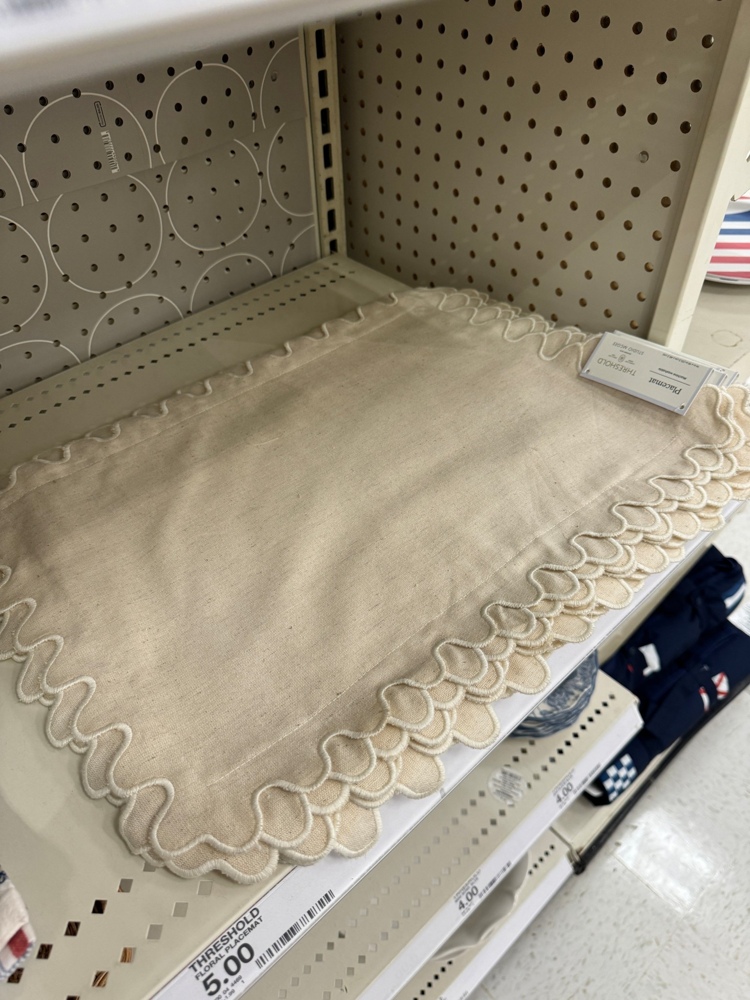 scalloped placemats 

#LTKHome #LTKSeasonal