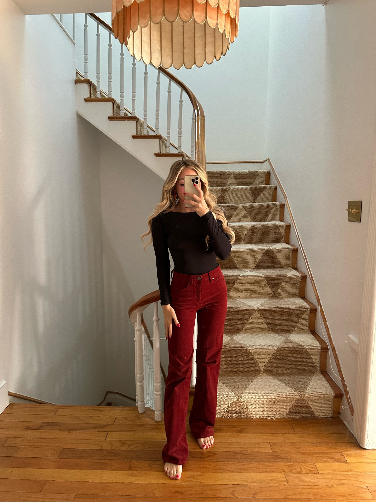 You need these pants on clearance now only $14 cord pants! They are so cute and flattering. They have the perfect amount of stretch but they don’t lose their shape truly chefs kiss 💋 and the price is too good to miss out. Get them before they sell out! I’m wearing size 2 fit is TTS

#LTKHoliday #LTKSaleAlert #LTKFindsUnder50