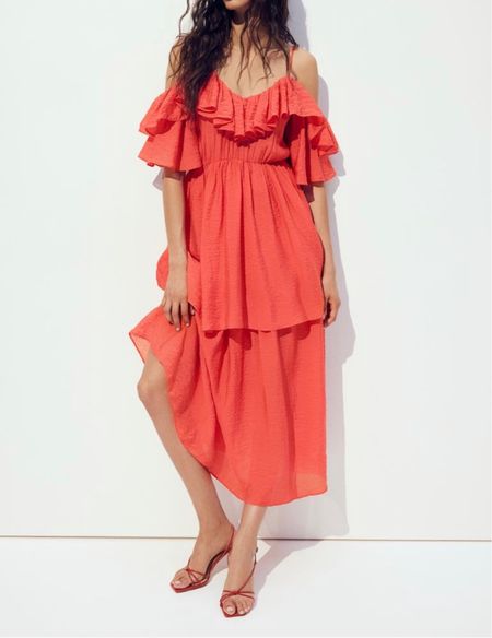 Ruffle detail coral maxi dress 

#LTKstyletip #LTKSeasonal #LTKfindsunder100