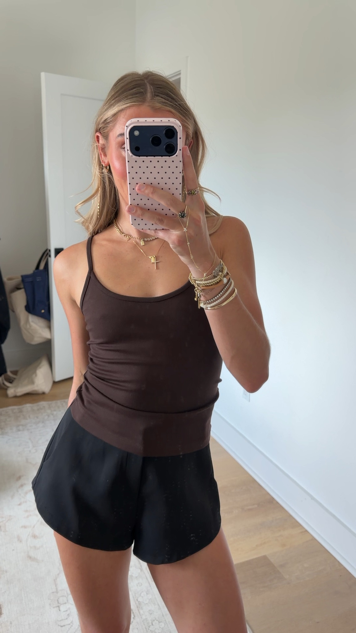 @OAK + FORT size xs This scoop neck tank top is the perfect foundation for styling any outfits. The thick, form-hugging fabric provides just enough stretch, for a comfortable slim fit. It holds everything in place and flatters your figure, you can even go braless. Trust us. It features a scoop neckline, cropped length, and shoulder straps.

#LTKootd #LTKdayinmylife #LTKSeasonal