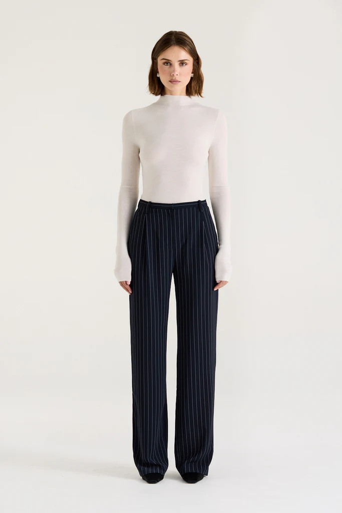 Thalia Skivvy | Henne