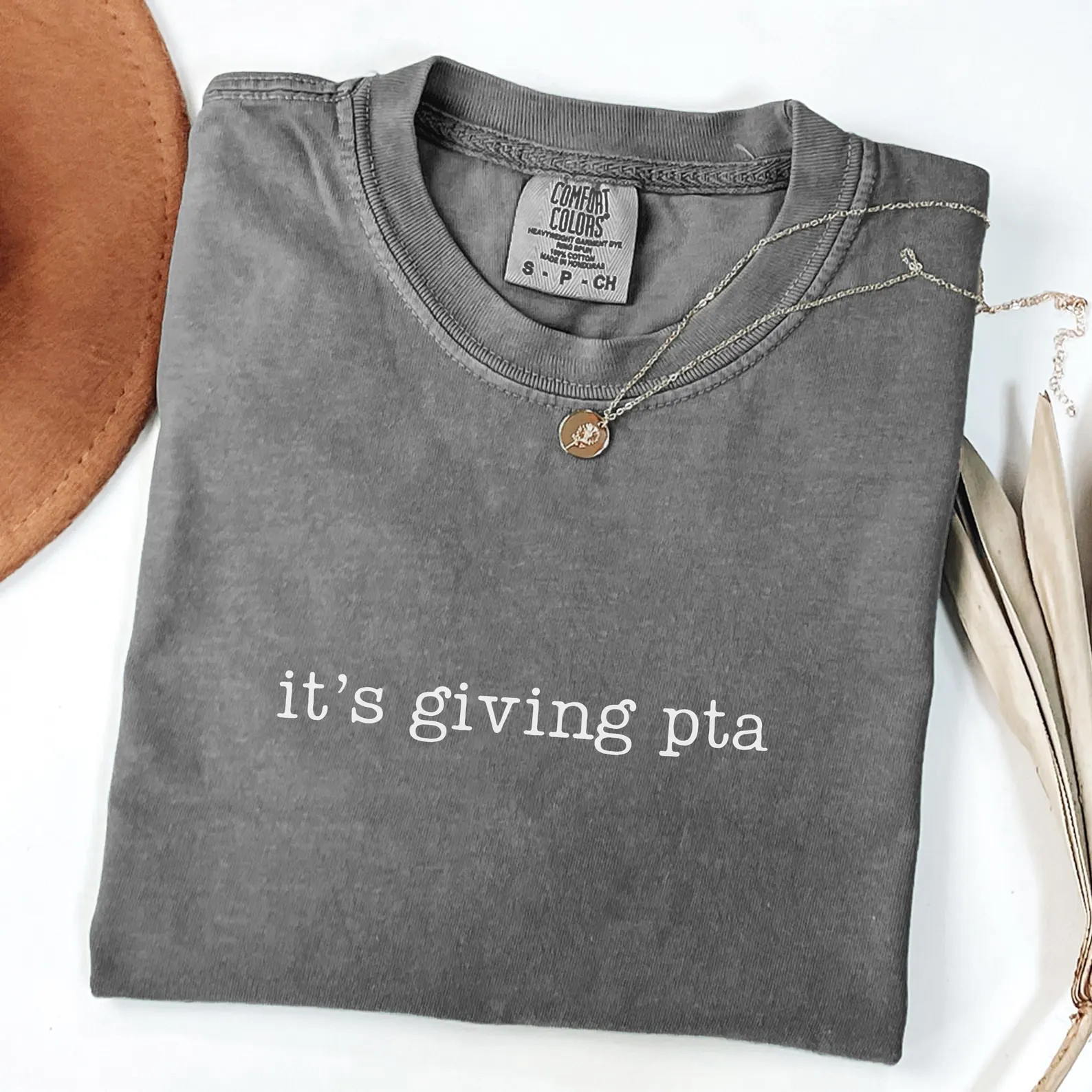 Comfort Colors It's Giving PTA Shirt, Funny PTA Gift, Parent Teacher Association Shirt, School Vo... | Etsy (Global)