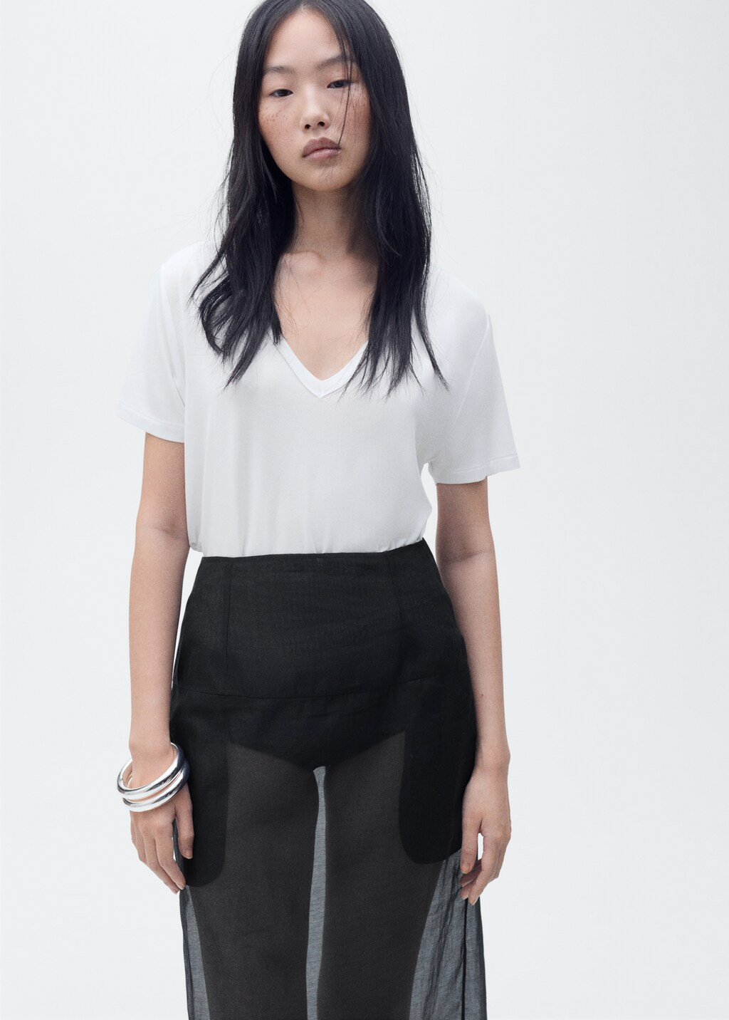 V-neck T-shirt - Women | MANGO USA | Mango (US/MX/AU)