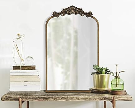 Kate and Laurel Arendahl Traditional Arch Mirror, 19" x 30.75" , Gold, Baroque Inspired Wall Decor | Amazon (US)