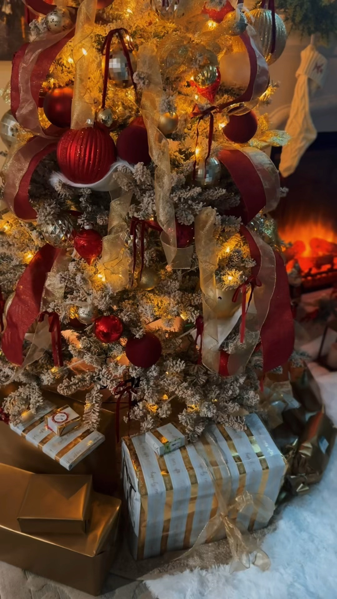 Elfie ideas 

#LTKGiftGuide #LTKdayinmylife #LTKmomlife