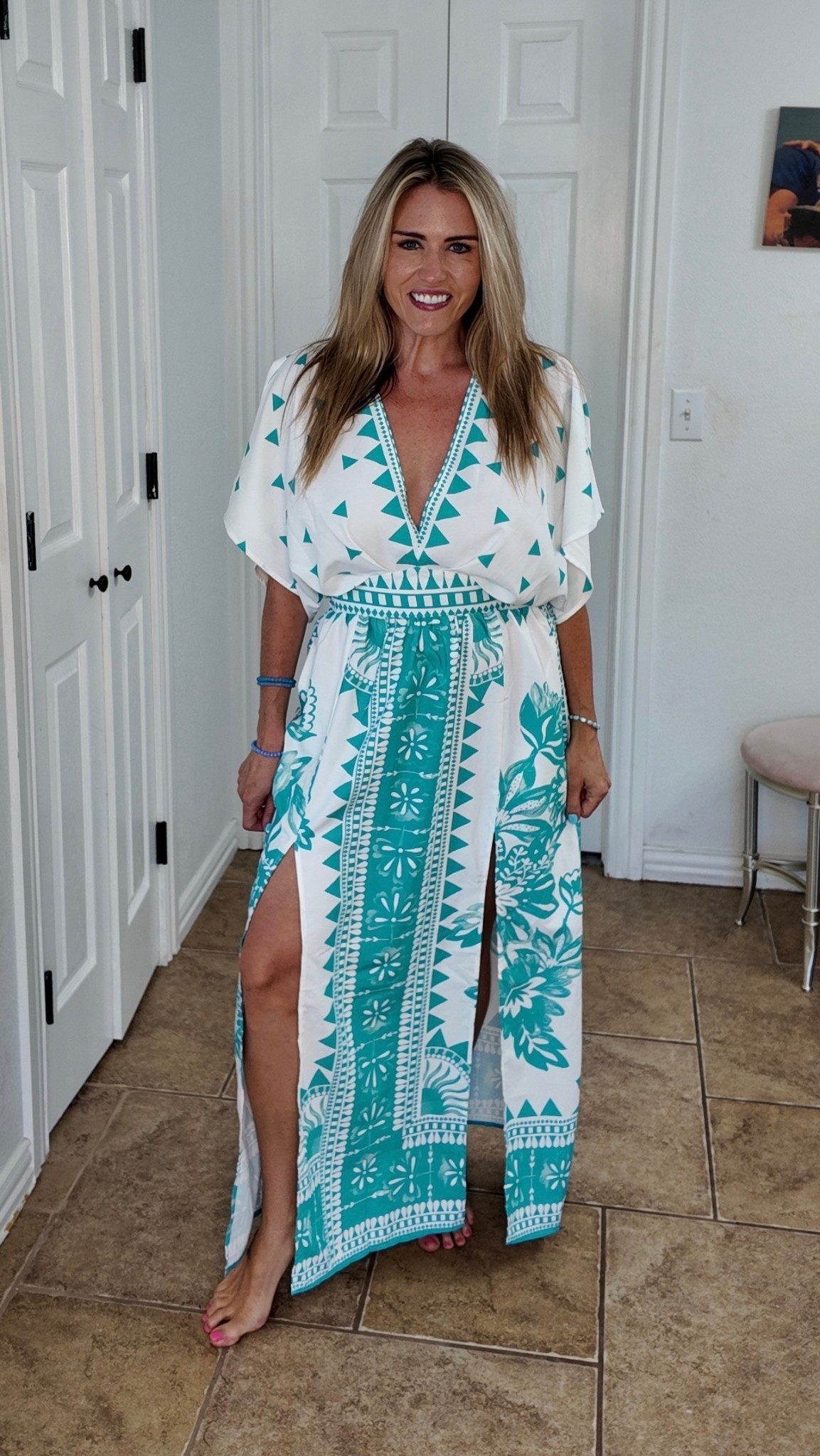 Vacation-ready + flattering — this dress is a mom fave! 

#LTKFindsUnder50 #LTKTravel #LTKSeasonal