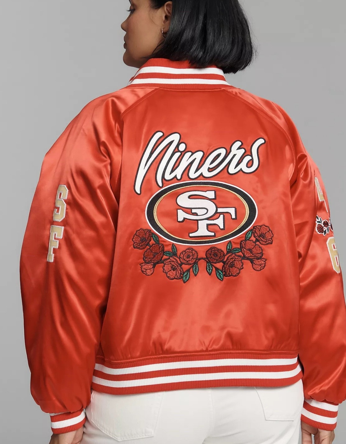 For the sports lover 🏈

#LTKMidsize #LTKHoliday #LTKGiftGuide
