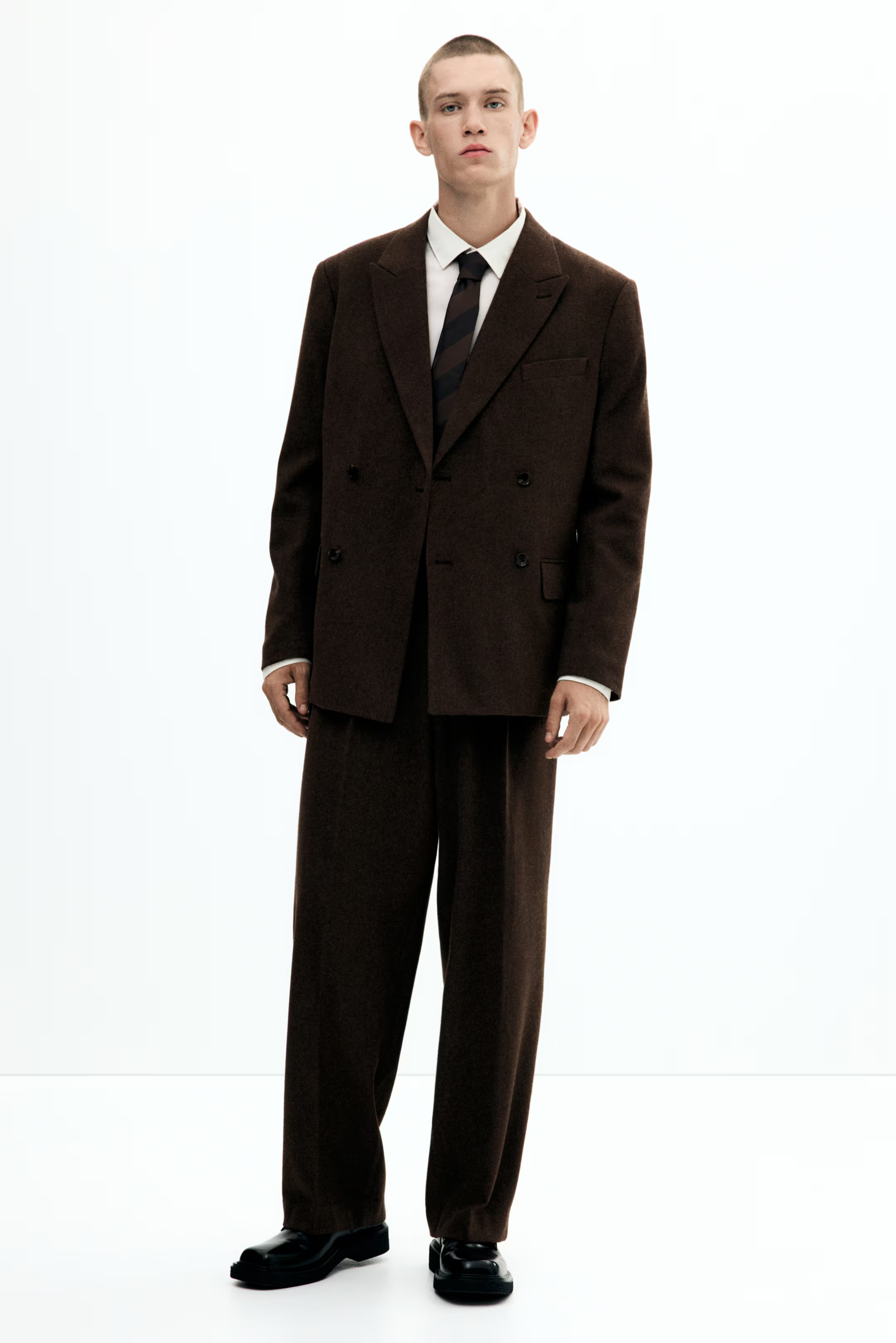 Loose Fit Tailored trousers | H&M (UK, MY, IN, SG, PH, TW, HK)