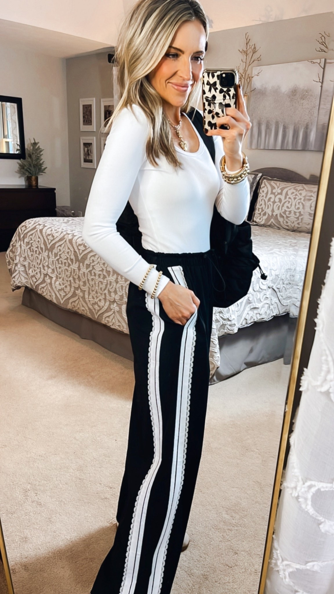 I love how comfy and stylish these lace-striped joggers are! Perfect for running errands. Wearing size small. I’m 5 5.

#LTKStyleTip #LTKSaleAlert #LTKFindsUnder50