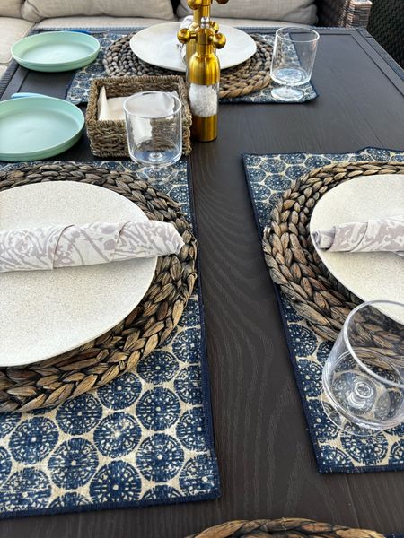 Salt and pepper gold vintage shakers 
Kitchen home decor 
Outdoor Al fresco dining 
Patio 

Napkin holder and glasses are @myabodebox save 10% with hellobrittany10


#LTKFindsUnder50 #LTKHome #LTKFindsUnder100