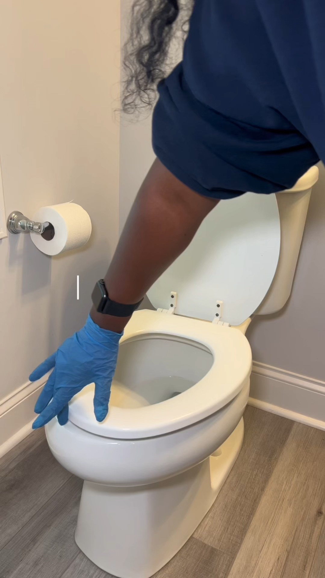 deep clean with me before move in. replacing the toilet seats! #deepclean #cleaning #clean 

#LTKHome